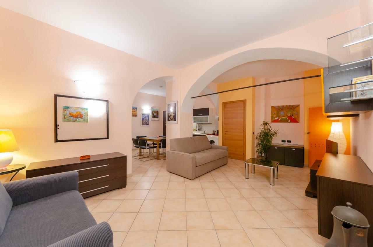Joivy Warm Family Apt Near Porto Antico Génova Exterior foto